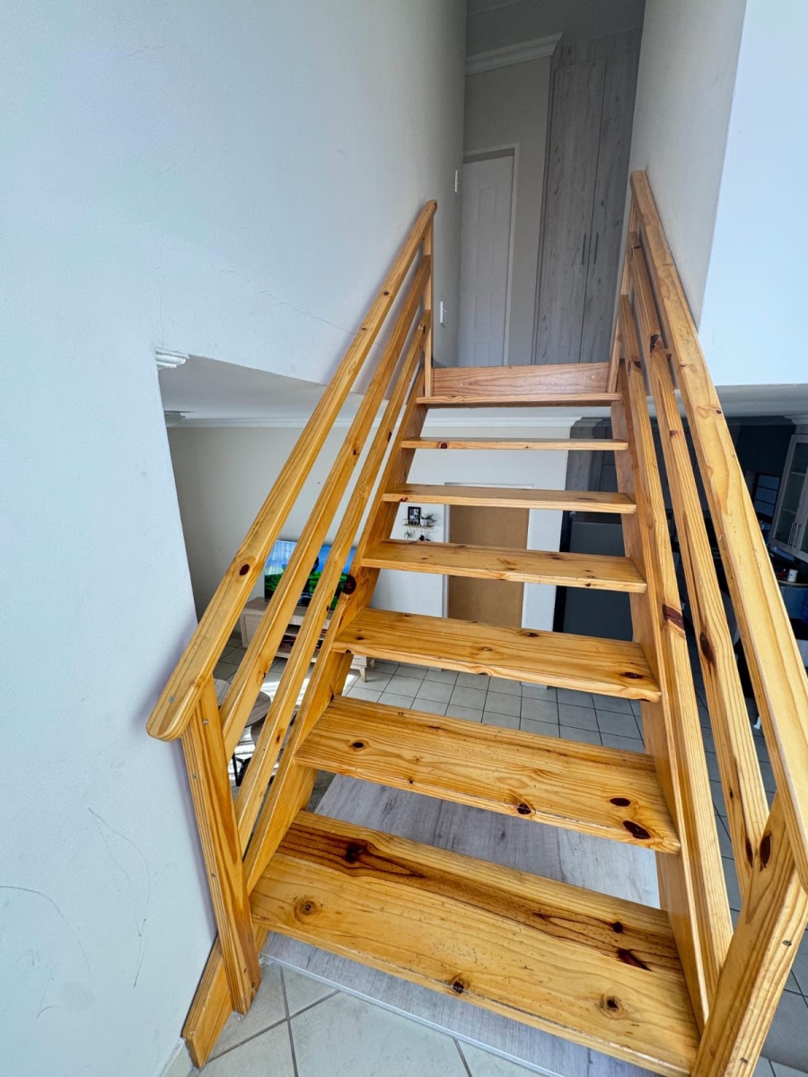 3 Bedroom Property for Sale in Waterval East North West